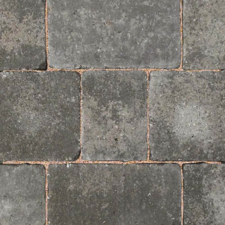 Bradstone Woburn Rumbled Medium 134 x 134 x 50mm Graphite (504 pieces/9.05 sq m per pk)