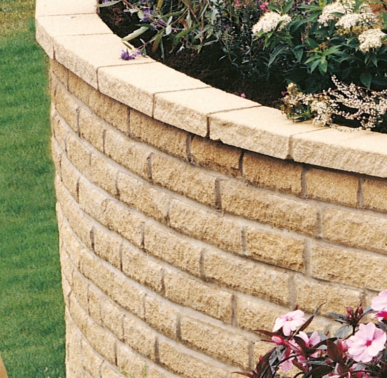 Bradstone Pitched Walling 290 x 90 x 63mm Buff