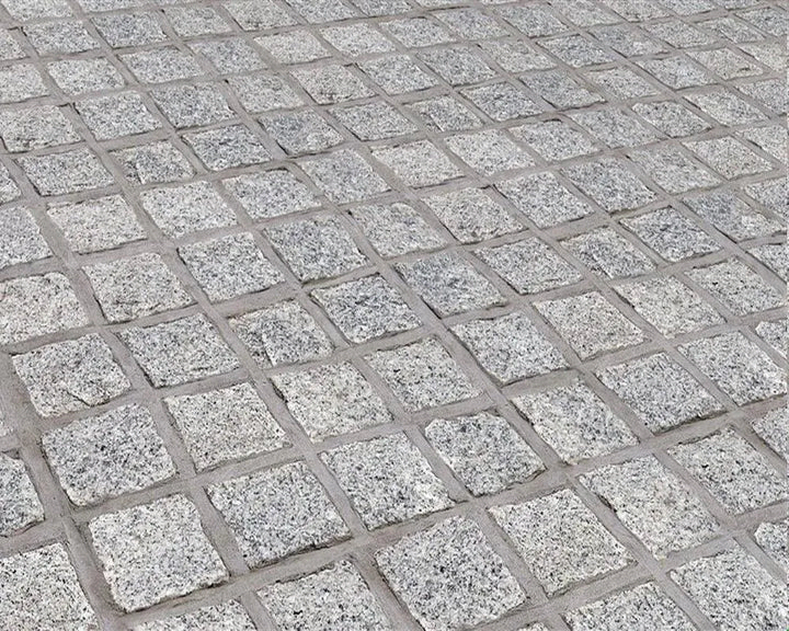 Silver Grey Granite Setts (approx 360 per pack) 100 x 100 x 100mm approx size